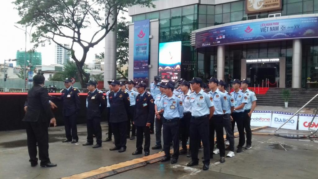 Công ty bảo vệ Thành Long