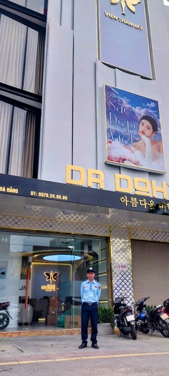 Bro vệ cho Công ty Dharma