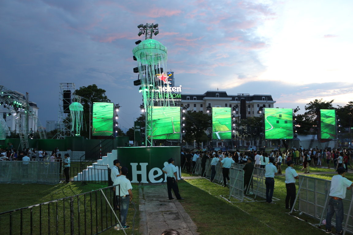 Lực lượng bảo vệ của công ty bảo vệ Thành long tại Festval Heneiken