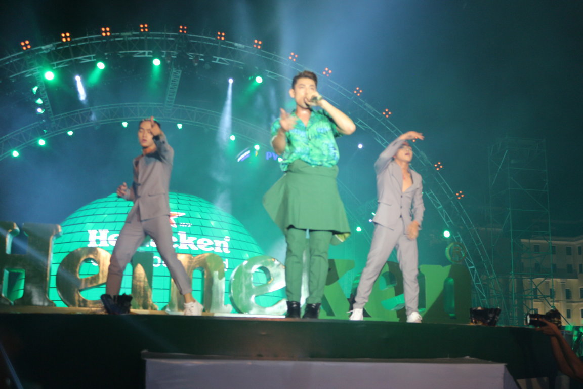 Bảo vệ Nghiệ sĩ biểu diễn ở Festval Heneiken