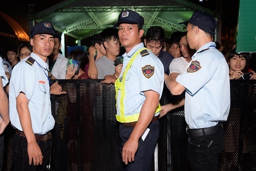 nhân viên Thành Long Bảo vệ Sự kiện heneiken