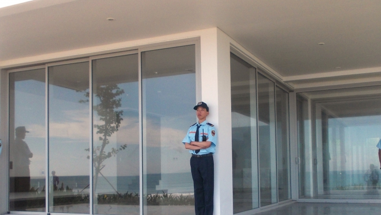 Bảo vệ tòa nhà, khách sạn, resort